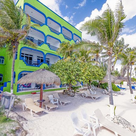 אקומל Del Sol Beachfront מראה חיצוני תמונה