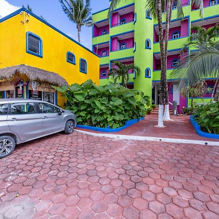 אקומל Del Sol Beachfront מראה חיצוני תמונה