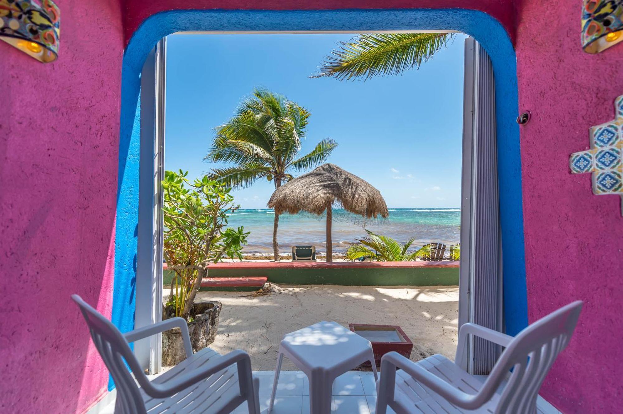 אקומל Del Sol Beachfront מראה חיצוני תמונה